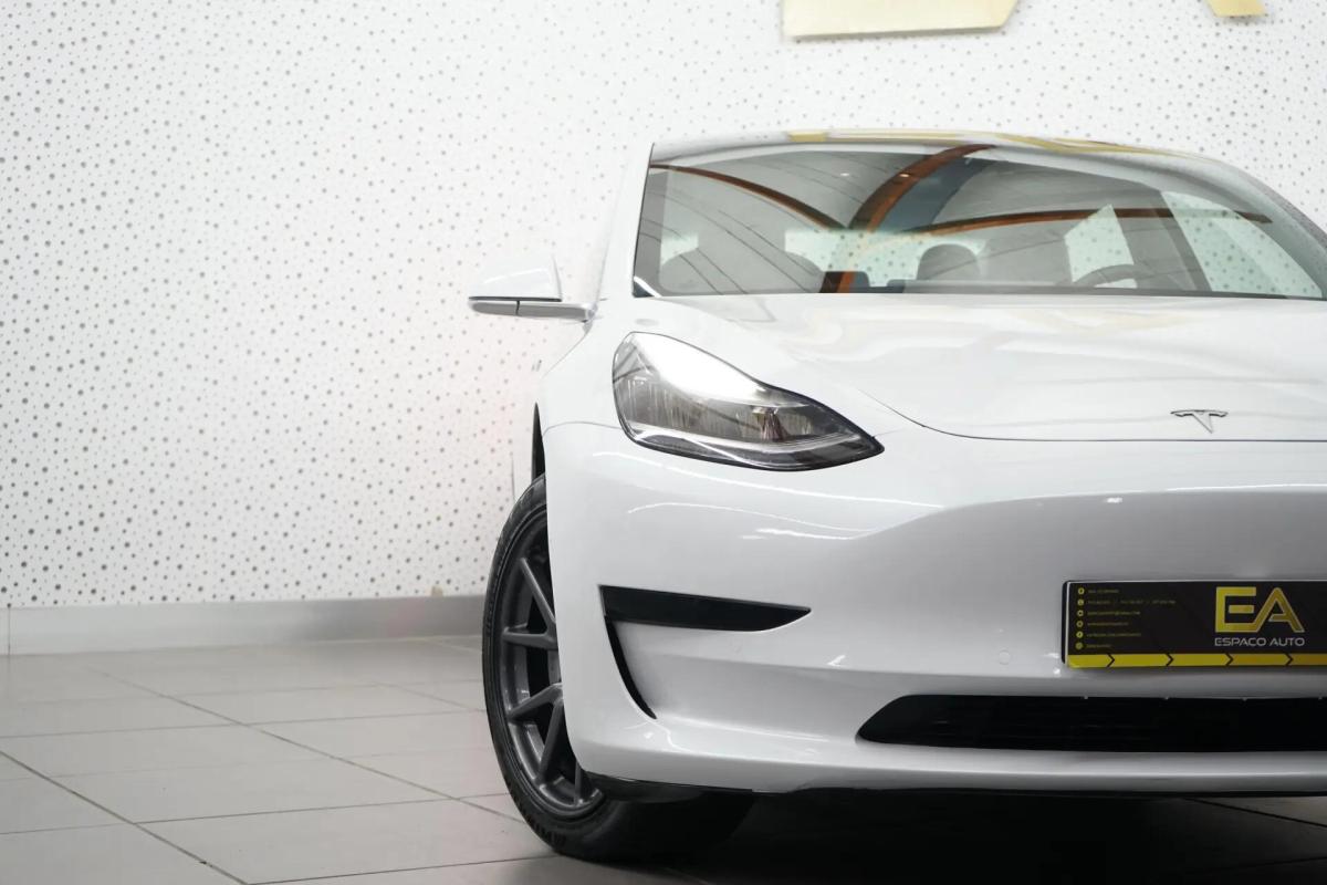 tesla-model-3-2019-eletrico-0cc