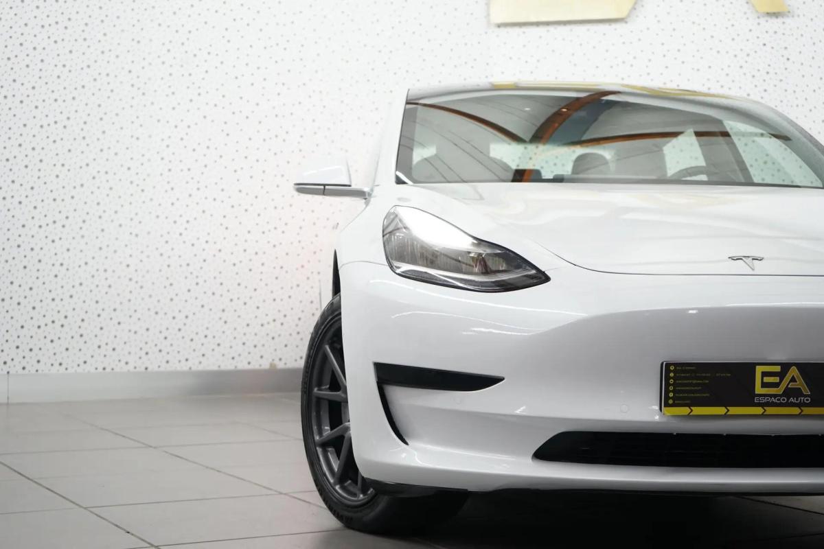 tesla-model-3-2019-eletrico-0cc