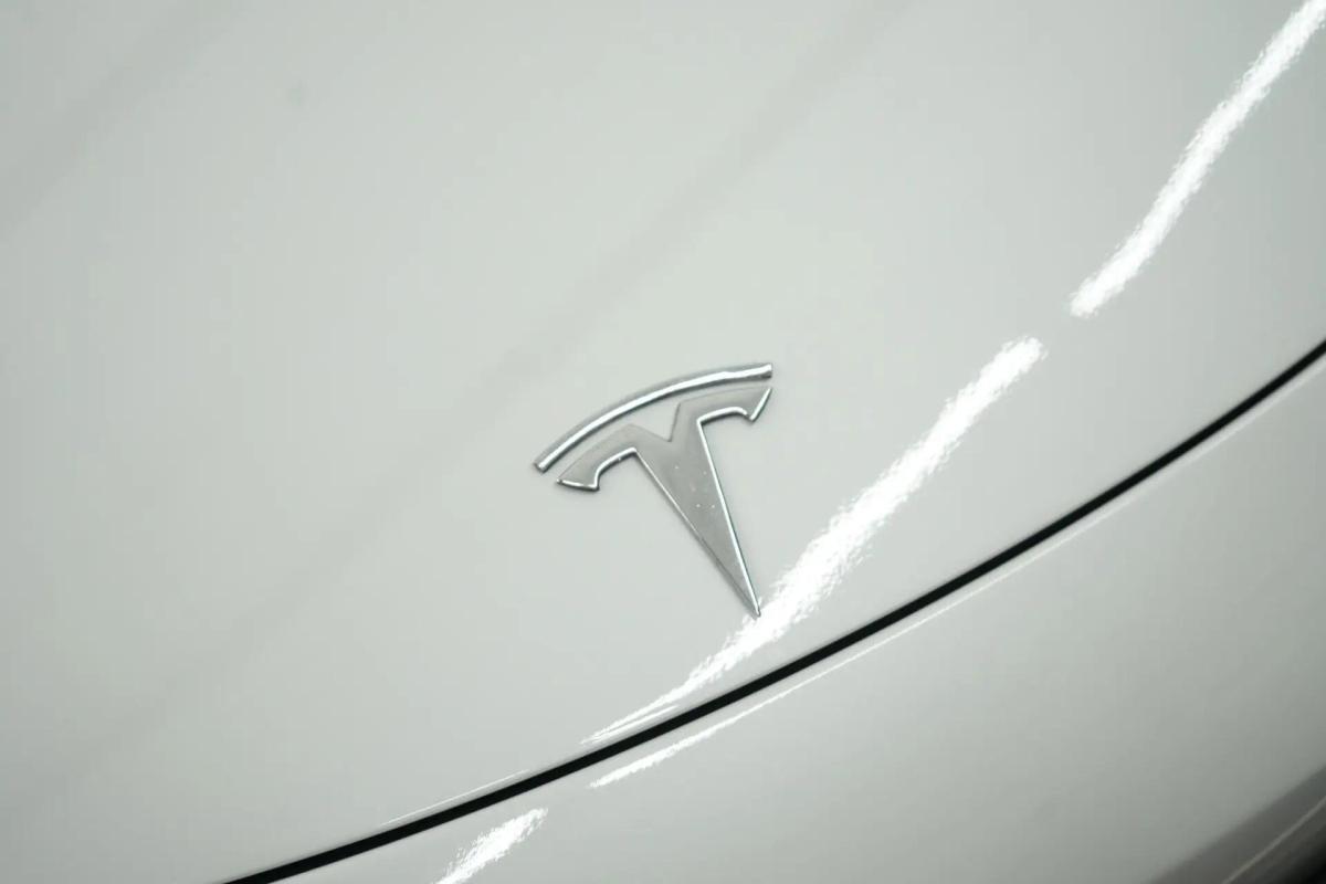 tesla-model-3-2019-eletrico-0cc