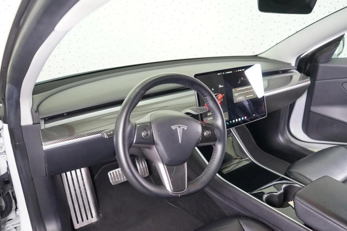 tesla-model-3-2019-eletrico-0cc