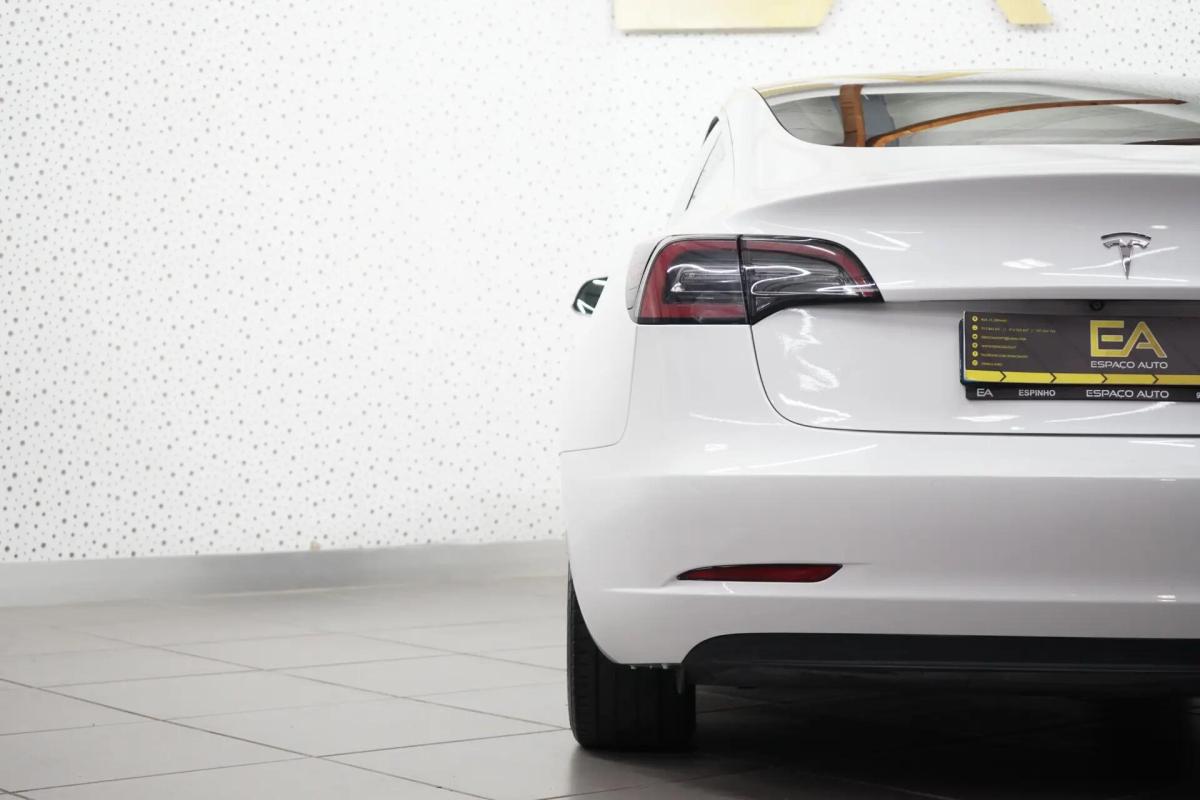 tesla-model-3-2019-eletrico-0cc