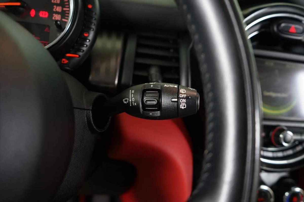 mini-cooper-2014-gasolina-1499cc