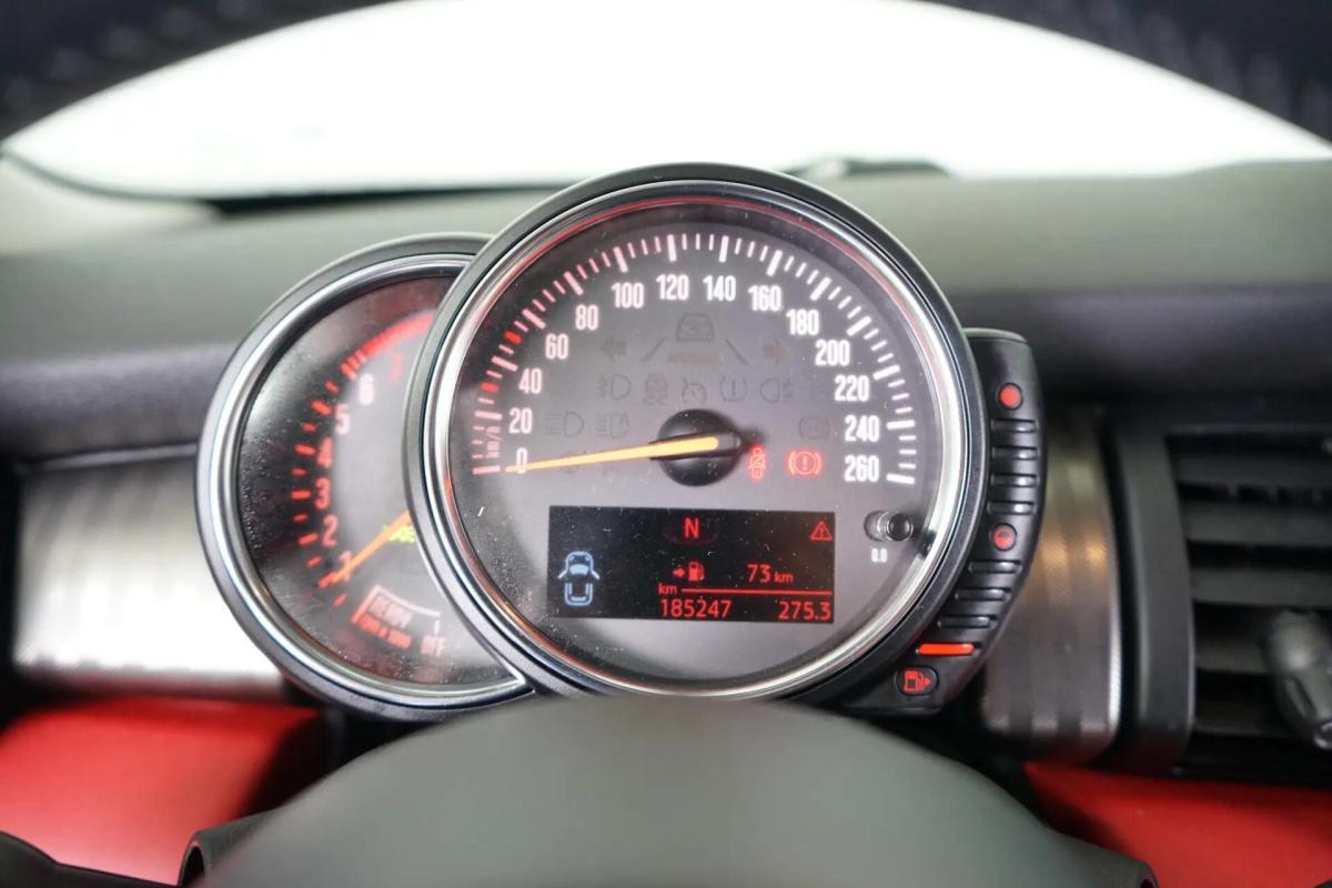 mini-cooper-2014-gasolina-1499cc