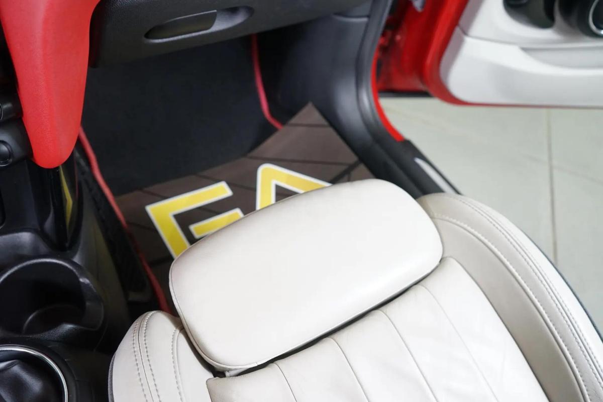 mini-cooper-2014-gasolina-1499cc
