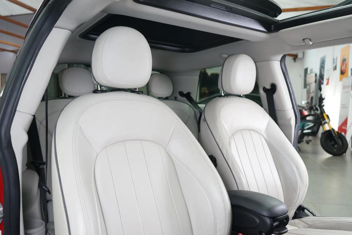 mini-cooper-2014-gasolina-1499cc