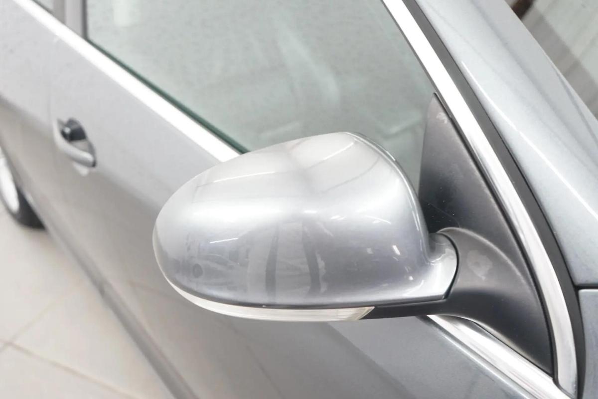 volkswagen-golf-variant-2012-diesel-1598cc