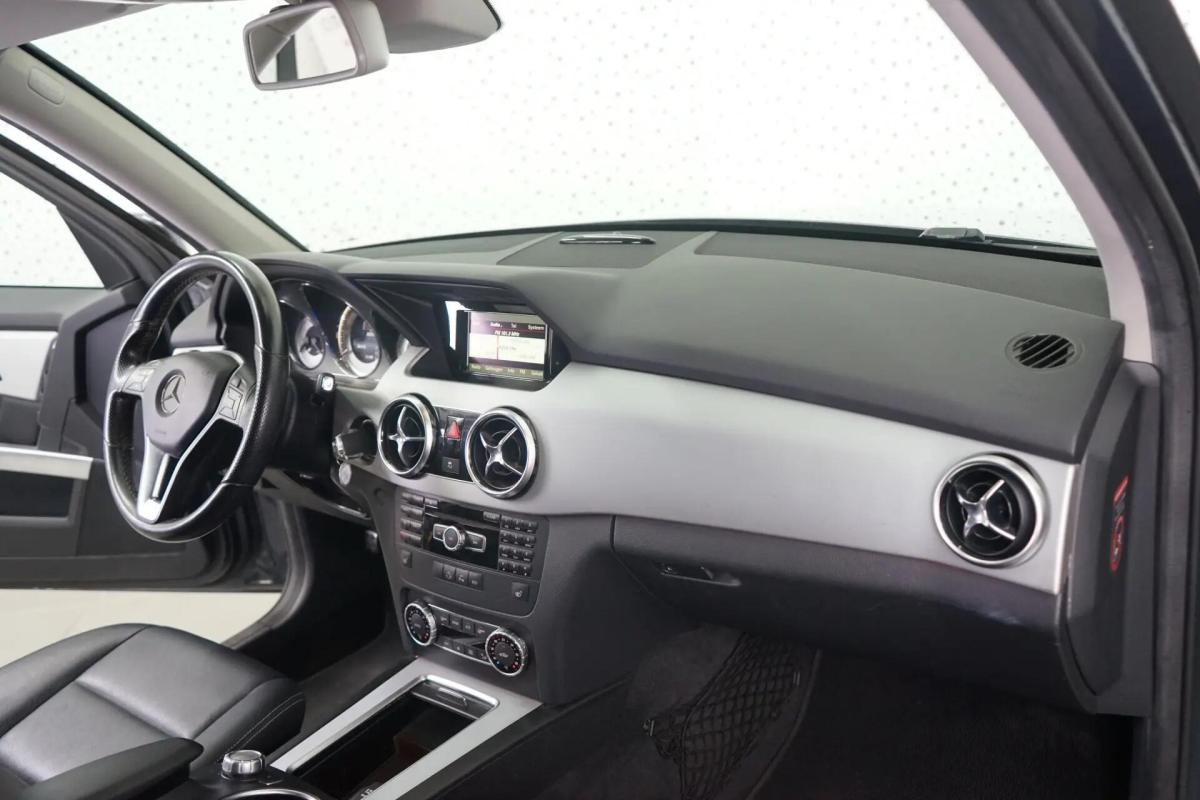 mercedes-benz-glk-200-2015-diesel-2143cc