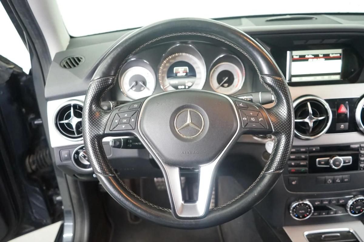 mercedes-benz-glk-200-2015-diesel-2143cc