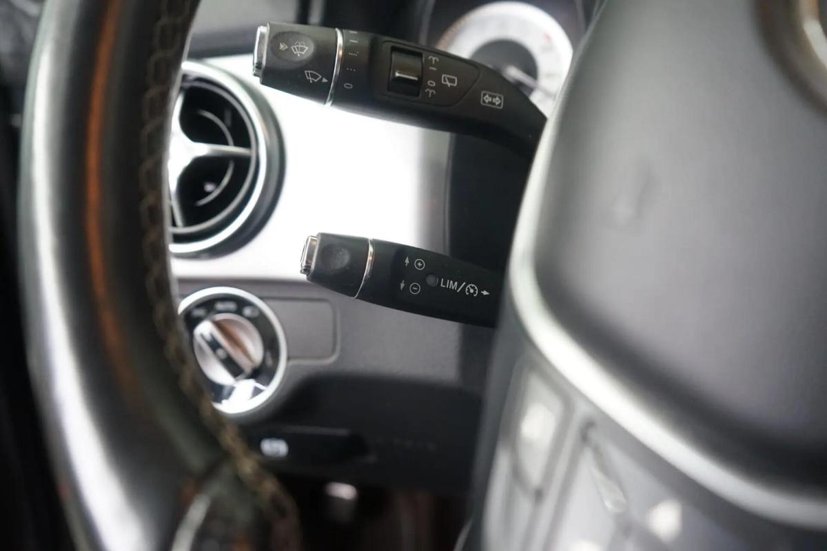 mercedes-benz-glk-200-2015-diesel-2143cc