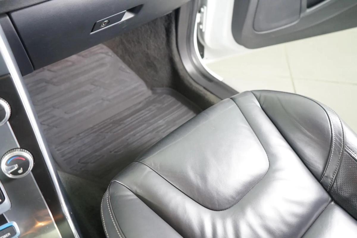 volvo-v60-2015-hibrido-a-diesel-2400cc