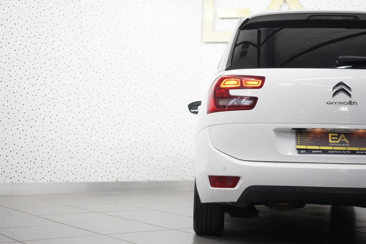 citroen-spacetourer-2020-gasolina-1199cc