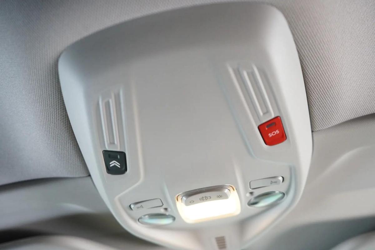 citroen-spacetourer-2020-gasolina-1199cc