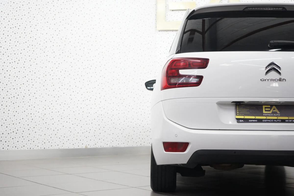 citroen-spacetourer-2020-gasolina-1199cc