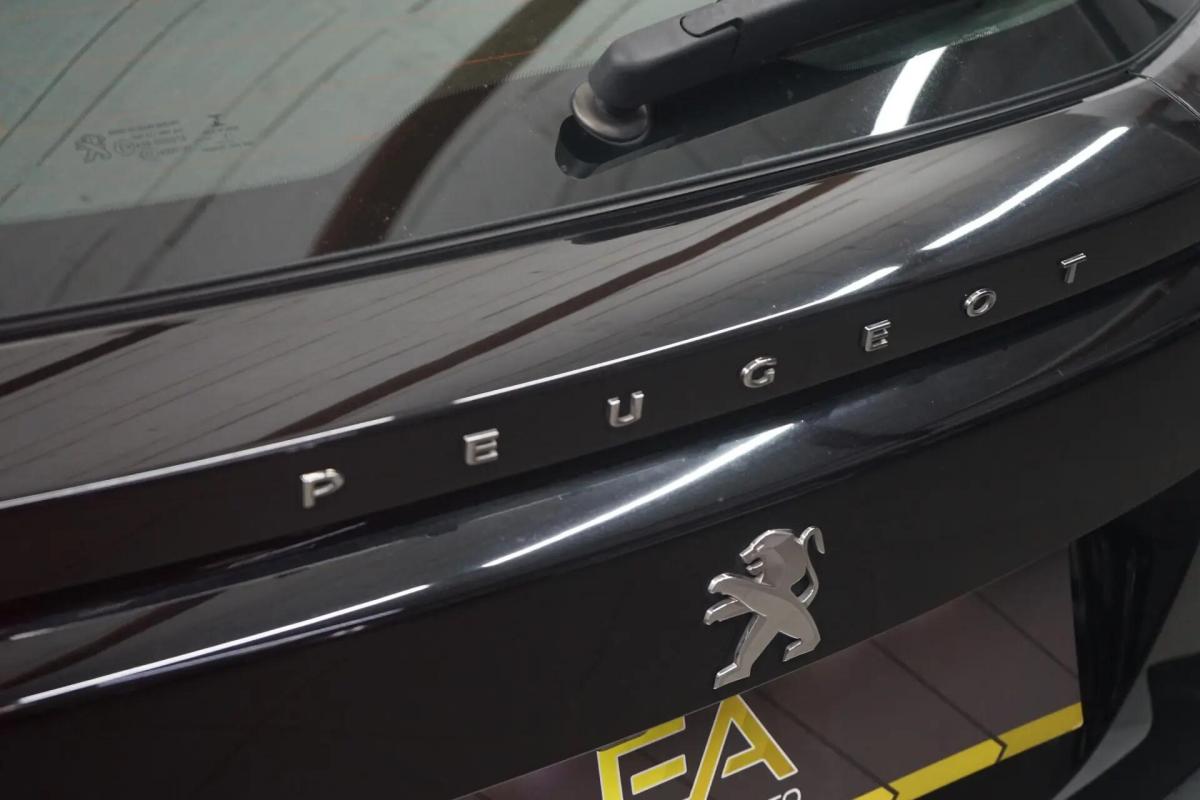 peugeot-2008-2021-gasolina-1199cc