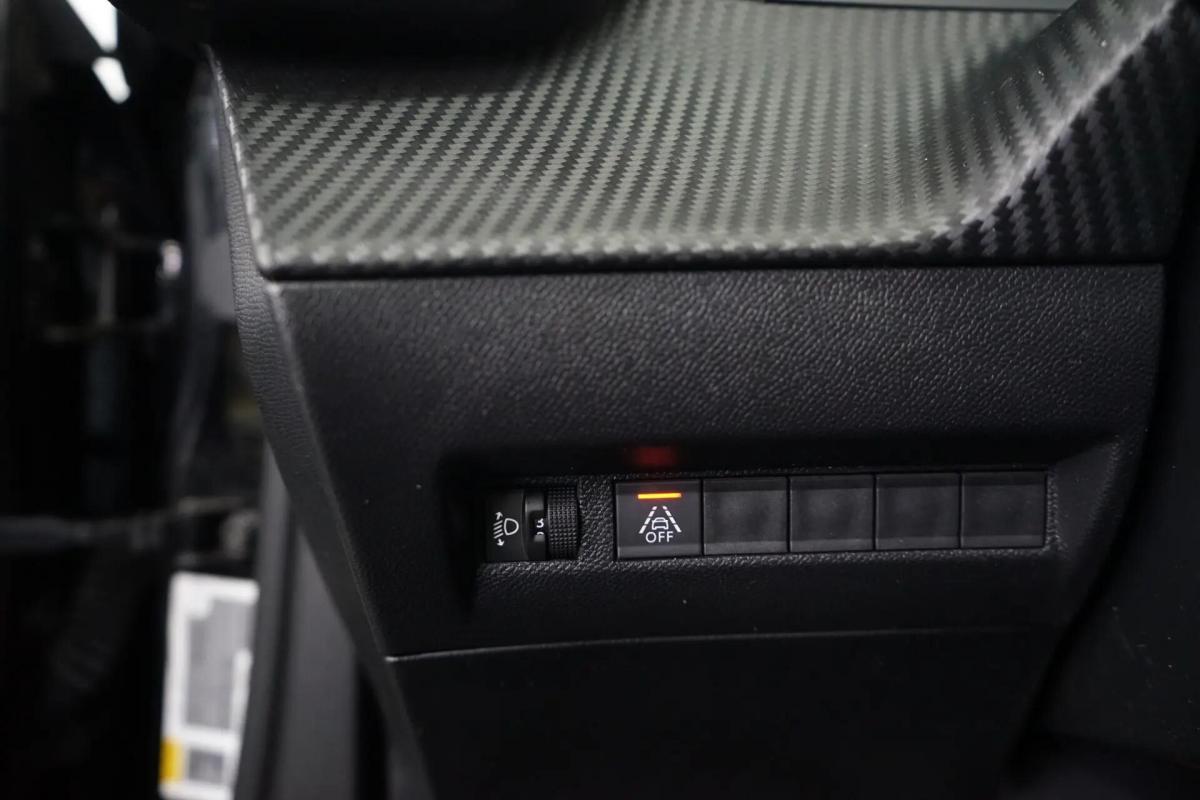 peugeot-2008-2021-gasolina-1199cc