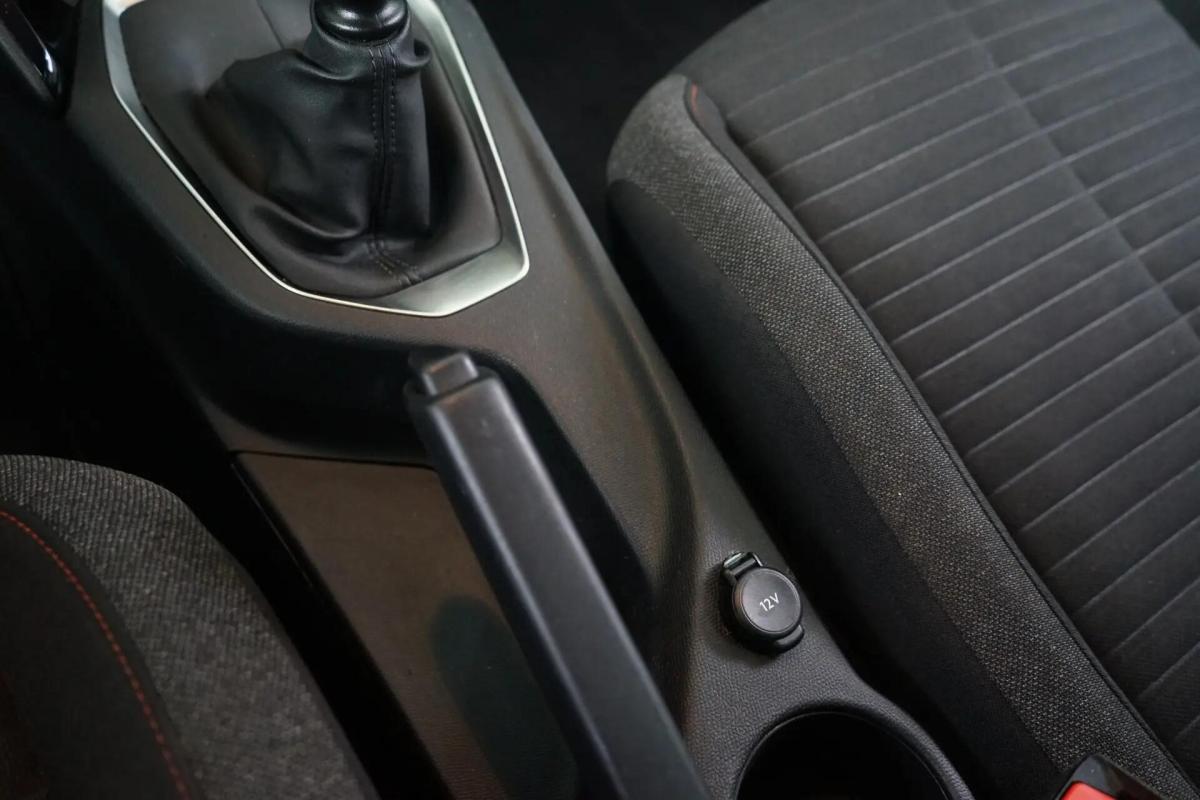 peugeot-2008-2021-gasolina-1199cc