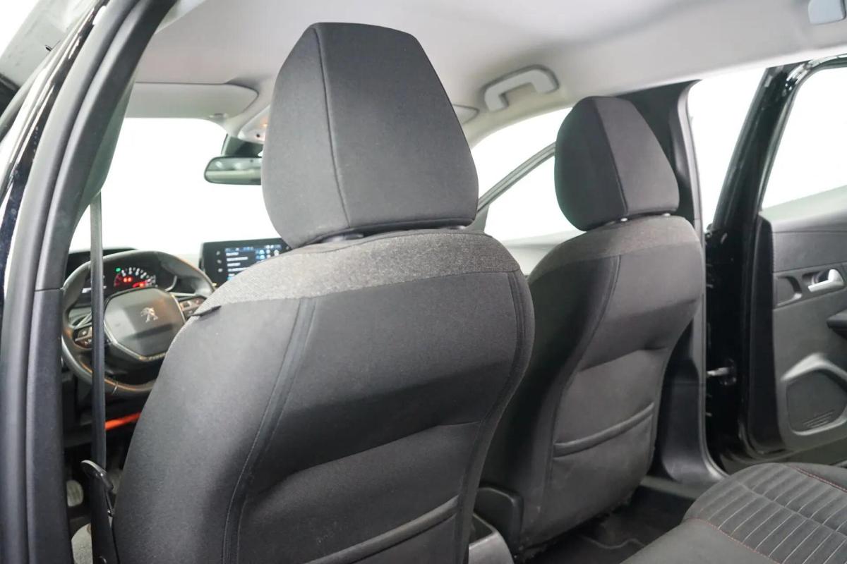 peugeot-2008-2021-gasolina-1199cc