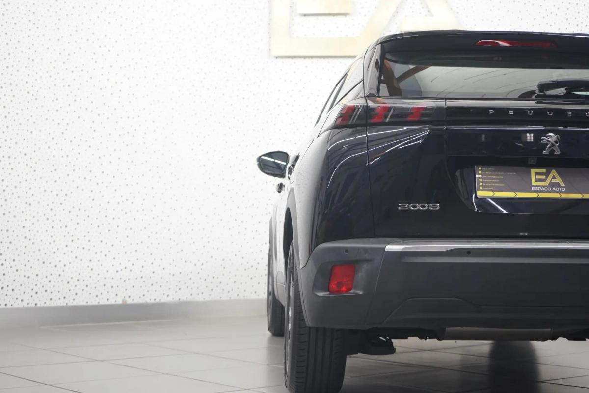 peugeot-2008-2021-gasolina-1199cc
