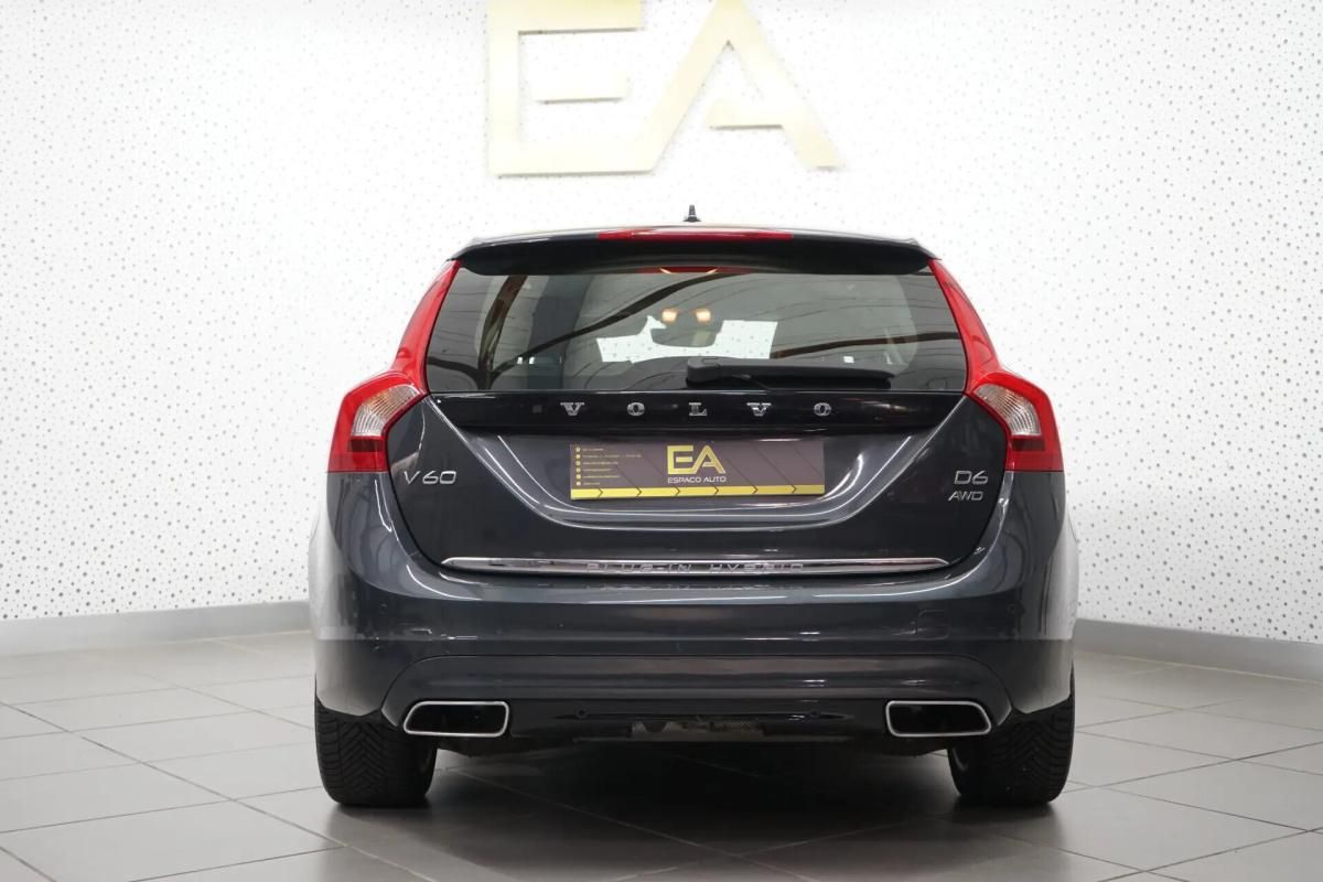 volvo-v60-2014-hibrido-a-diesel-2400cc