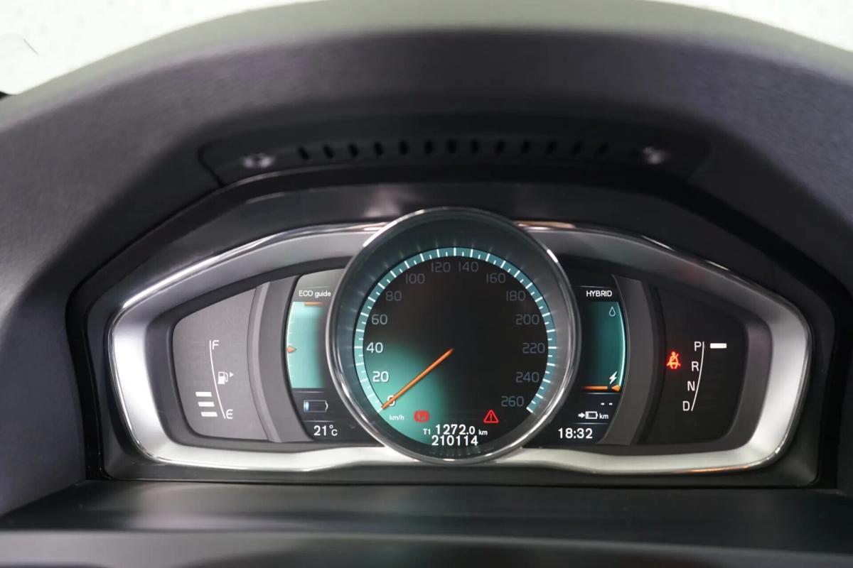 volvo-v60-2014-hibrido-a-diesel-2400cc