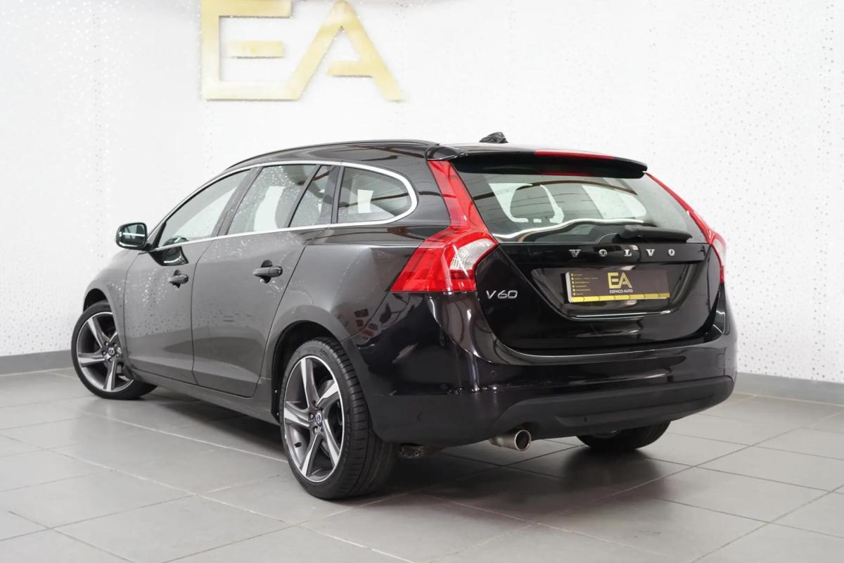 volvo-v60-2012-diesel-1560cc