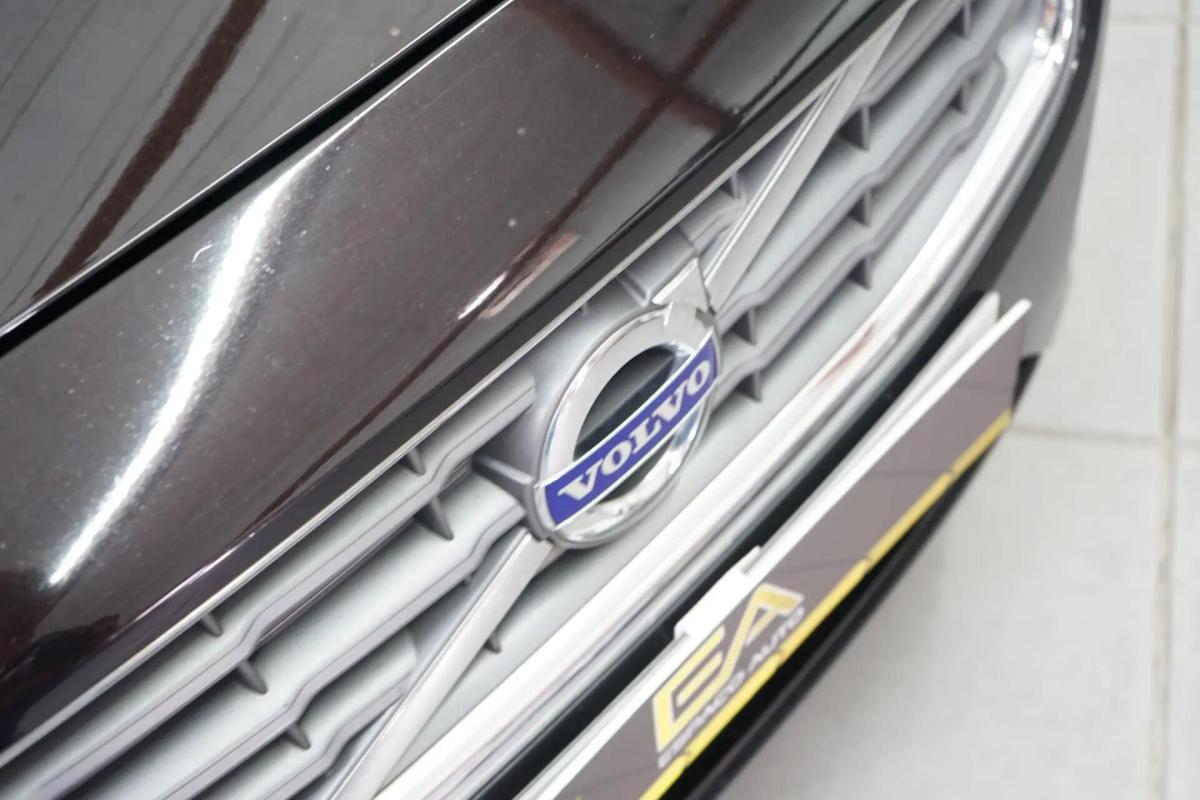 volvo-v60-2012-diesel-1560cc