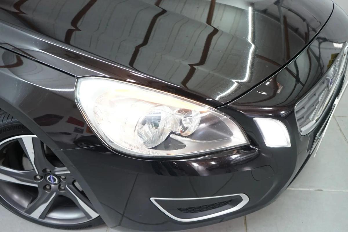 volvo-v60-2012-diesel-1560cc