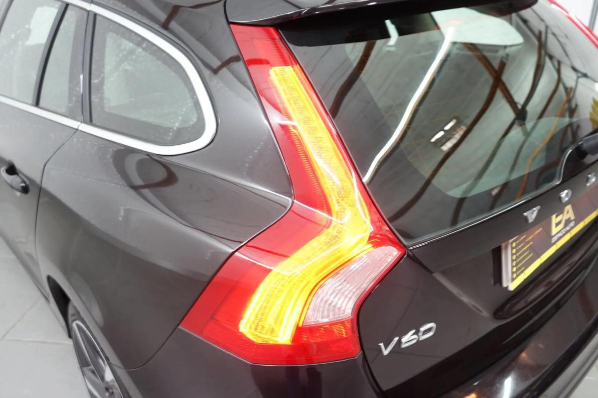 volvo-v60-2012-diesel-1560cc