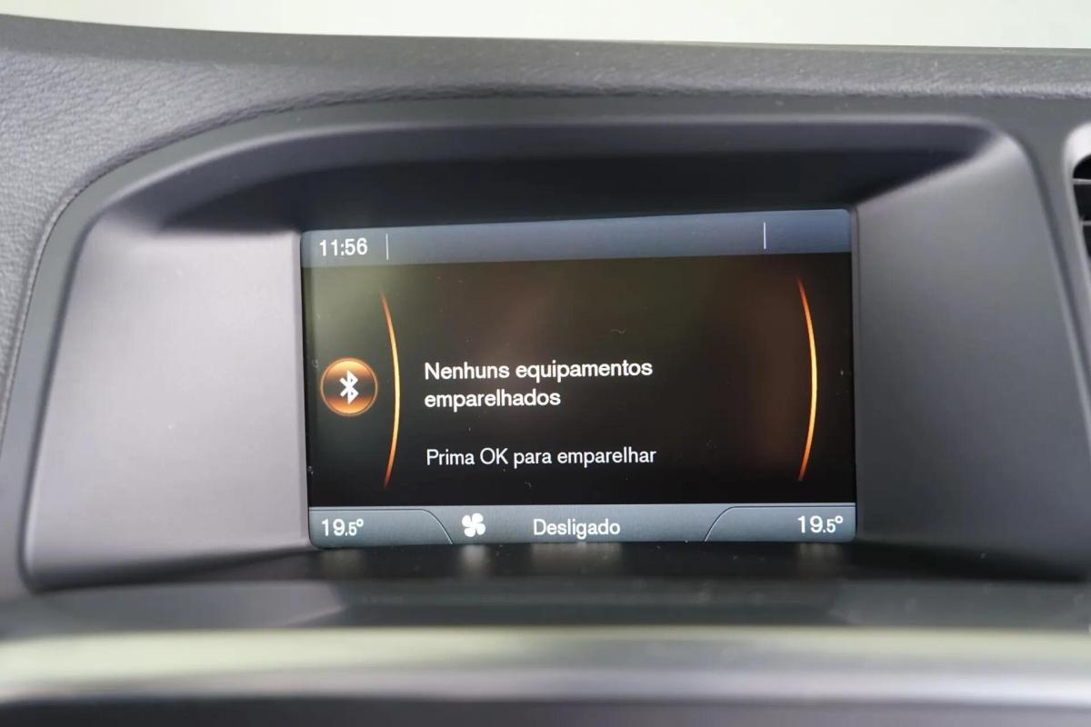 volvo-v60-2012-diesel-1560cc