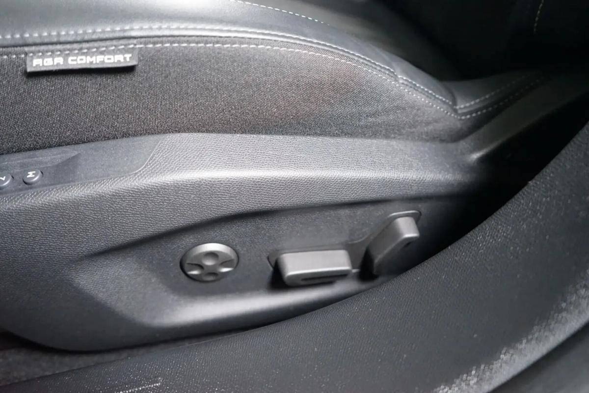 peugeot-308-2022-gasolina-1199cc