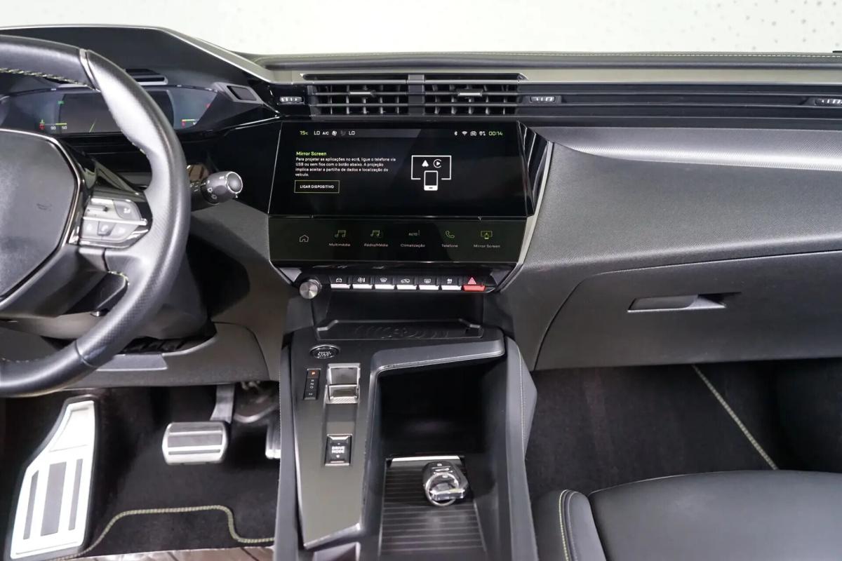 peugeot-308-2022-gasolina-1199cc