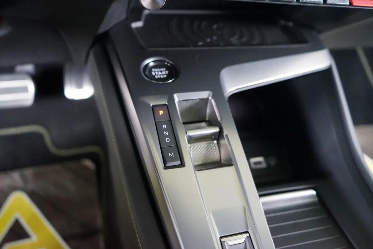 peugeot-308-2022-gasolina-1199cc