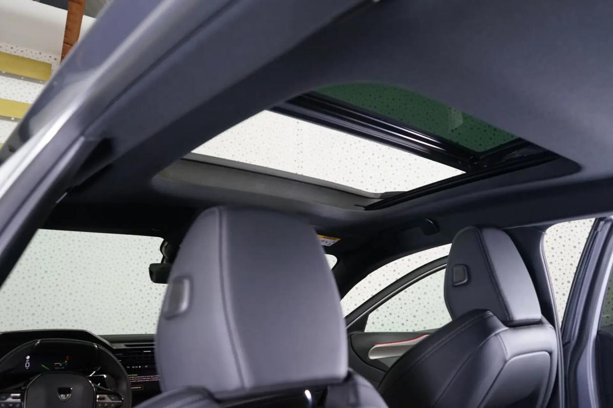 peugeot-308-2022-gasolina-1199cc