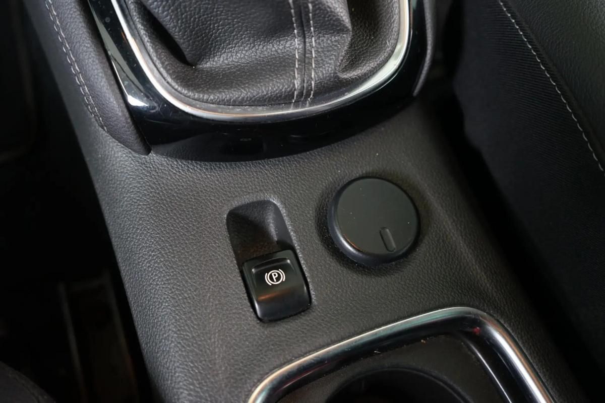 opel-astra-sport-tourer-2020-gasolina-1199cc