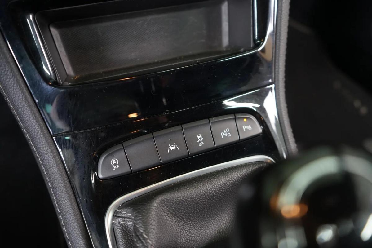 opel-astra-sport-tourer-2020-gasolina-1199cc