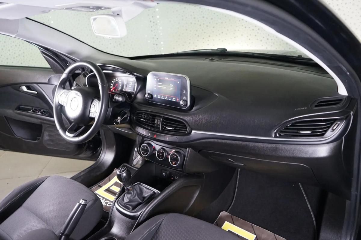 fiat-tipo-station-wagon-2018-diesel-1248cc