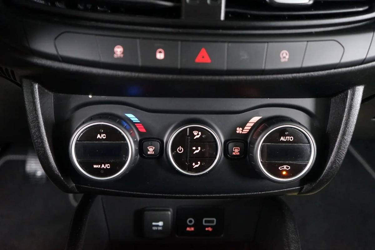 fiat-tipo-station-wagon-2018-diesel-1248cc