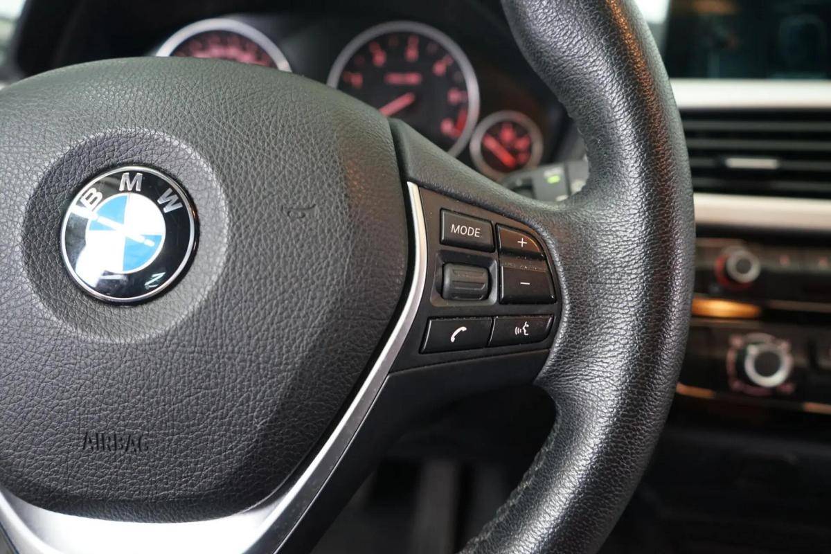 bmw-serie-3-318d-2017-diesel-1995cc