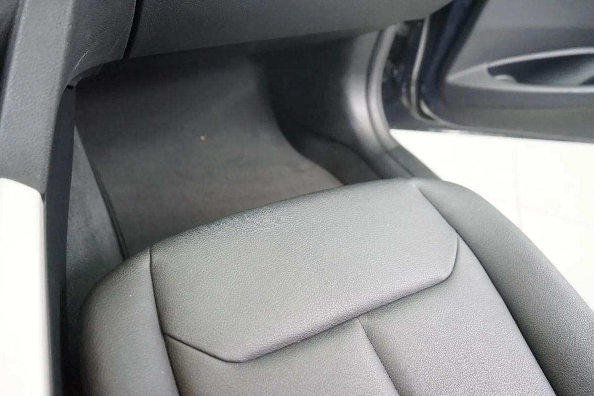 bmw-serie-3-318d-2017-diesel-1995cc