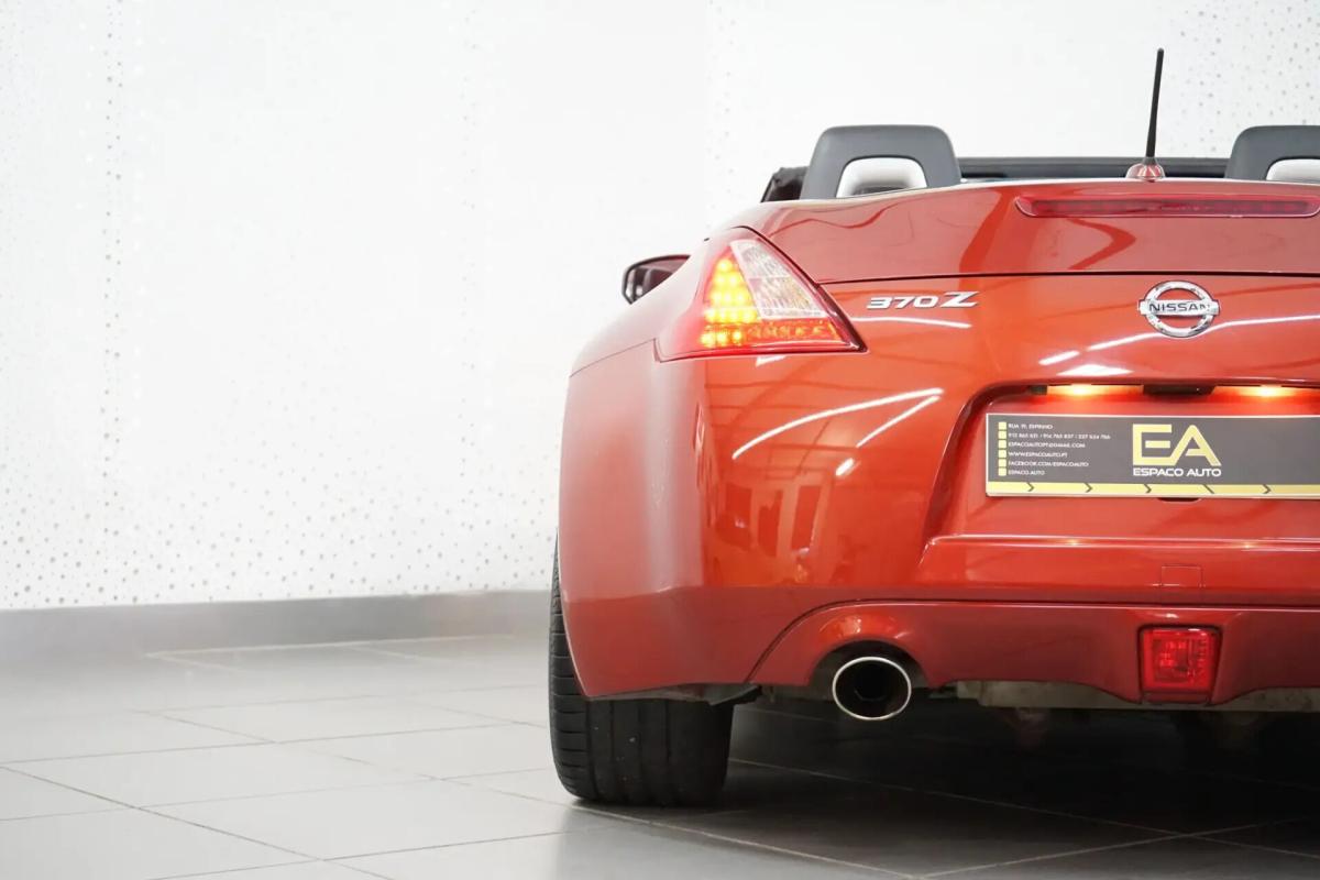 nissan-370z-2015-gasolina-3696cc