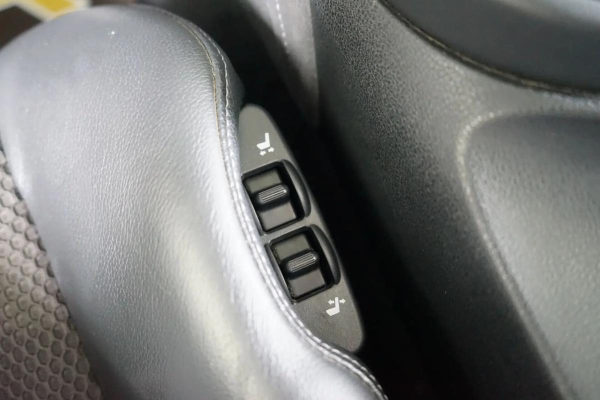 nissan-370z-2015-gasolina-3696cc