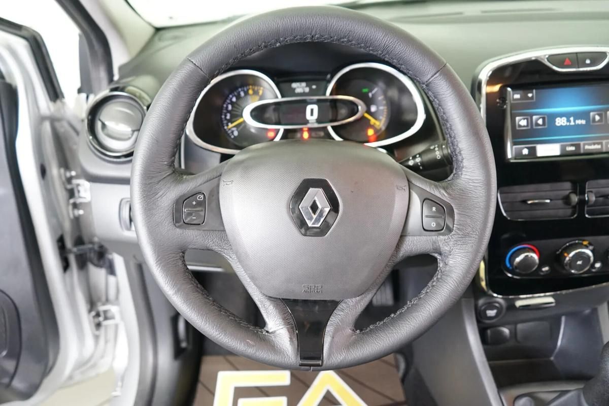 renault-clio-2014-gasolina-898cc