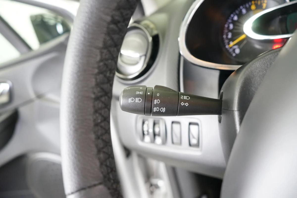 renault-clio-2014-gasolina-898cc