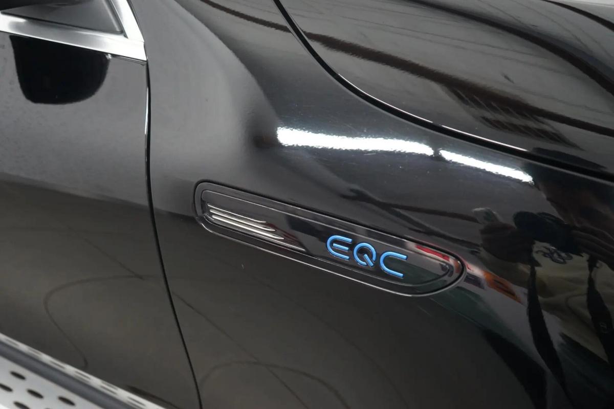 mercedes-benz-eqc-400-4matic-2021-eletrico-0cc