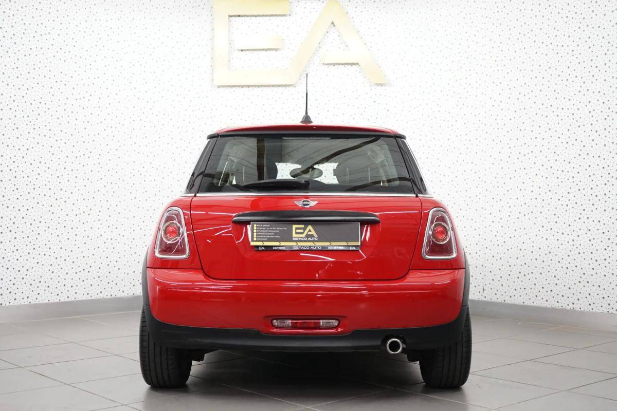 mini-cooper-d-2011-diesel-1560cc