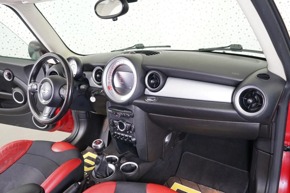 mini-cooper-d-2011-diesel-1560cc