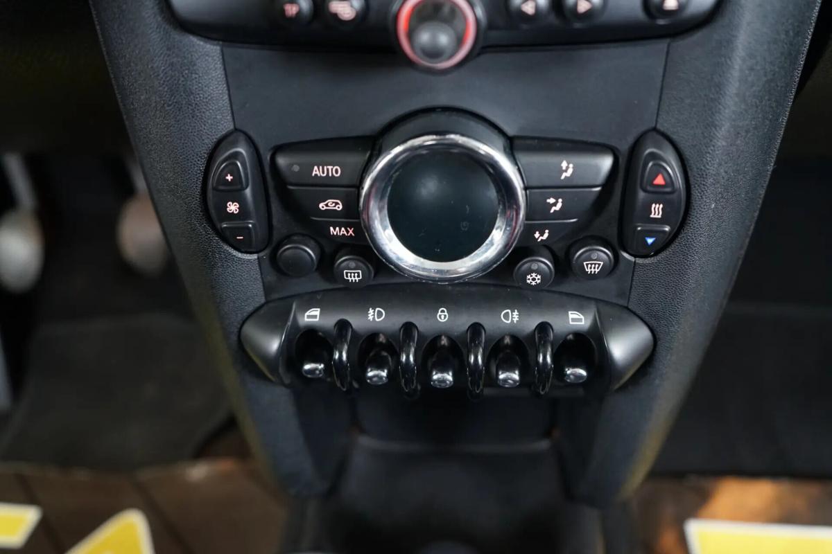 mini-cooper-d-2011-diesel-1560cc