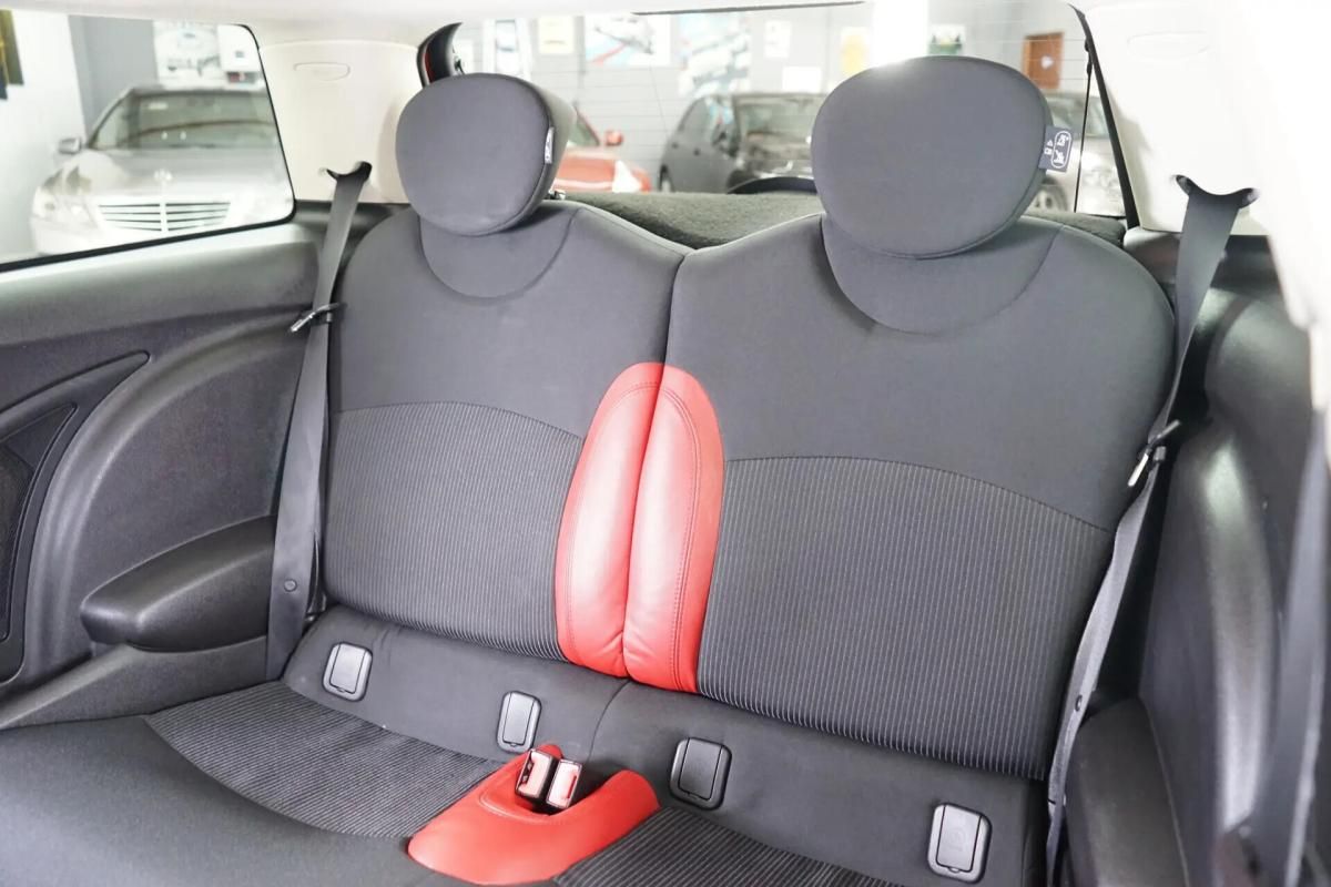 mini-cooper-d-2011-diesel-1560cc