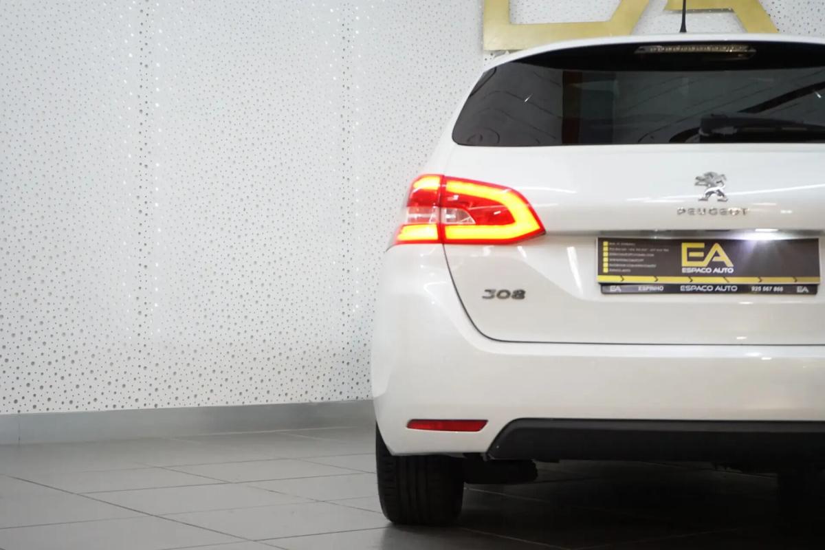 peugeot-308-sw-2014-diesel-1560cc