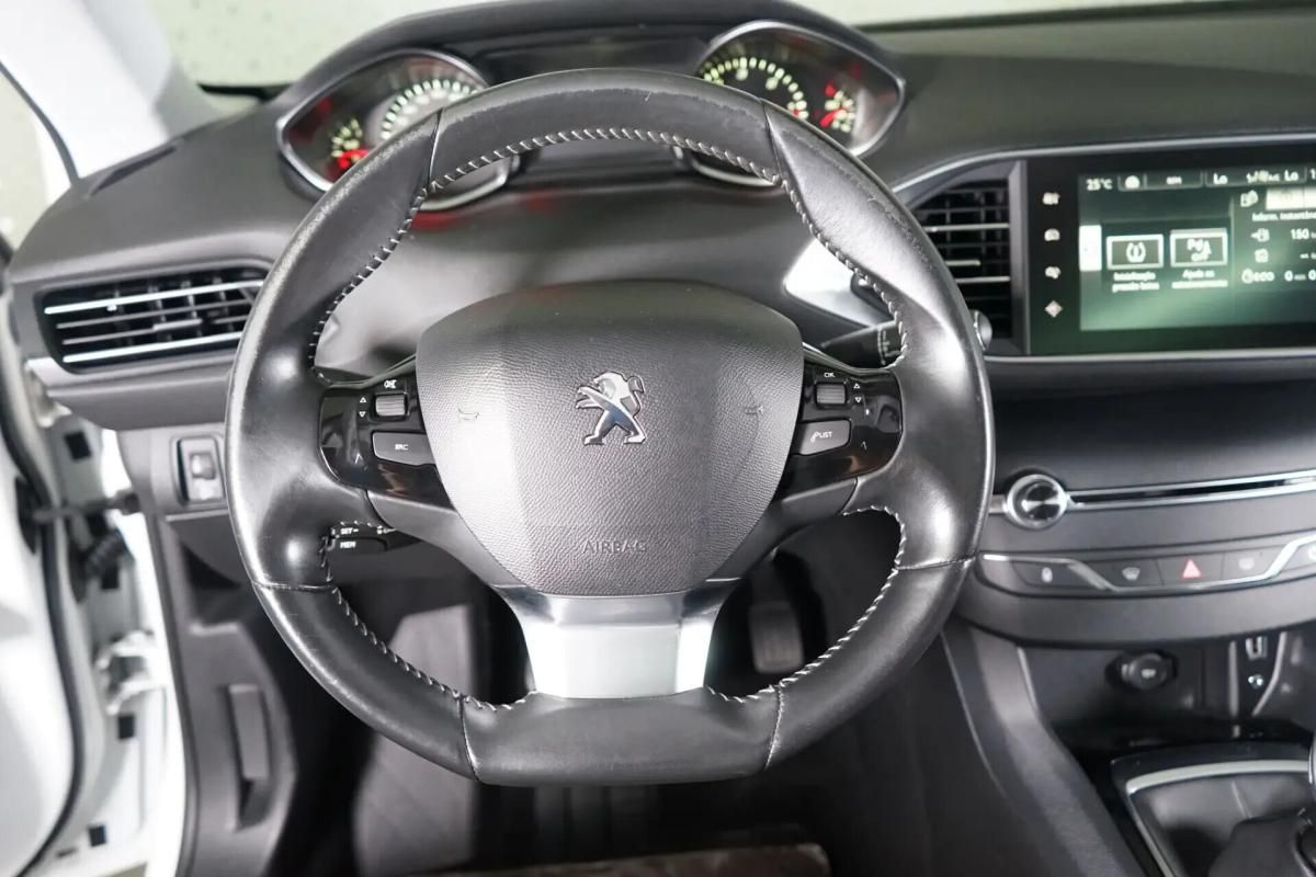peugeot-308-sw-2014-diesel-1560cc